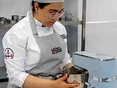 Uzun Dönem Profesyonel Pastacılık 12 Ay (stajlı) Uzun Dönem Profesyonel Pastacılık 12 Ay (stajlı)